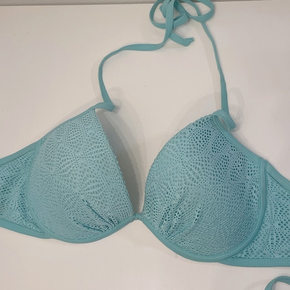 Bikini top !! - Picture 2 of 8